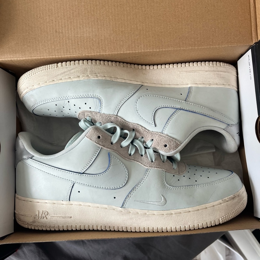Nike Air Force low